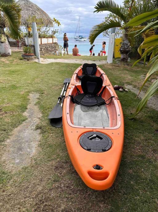 Meri Lodge Huahine Fare Eksteriør billede